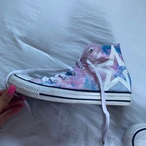 Tie dye high top converse